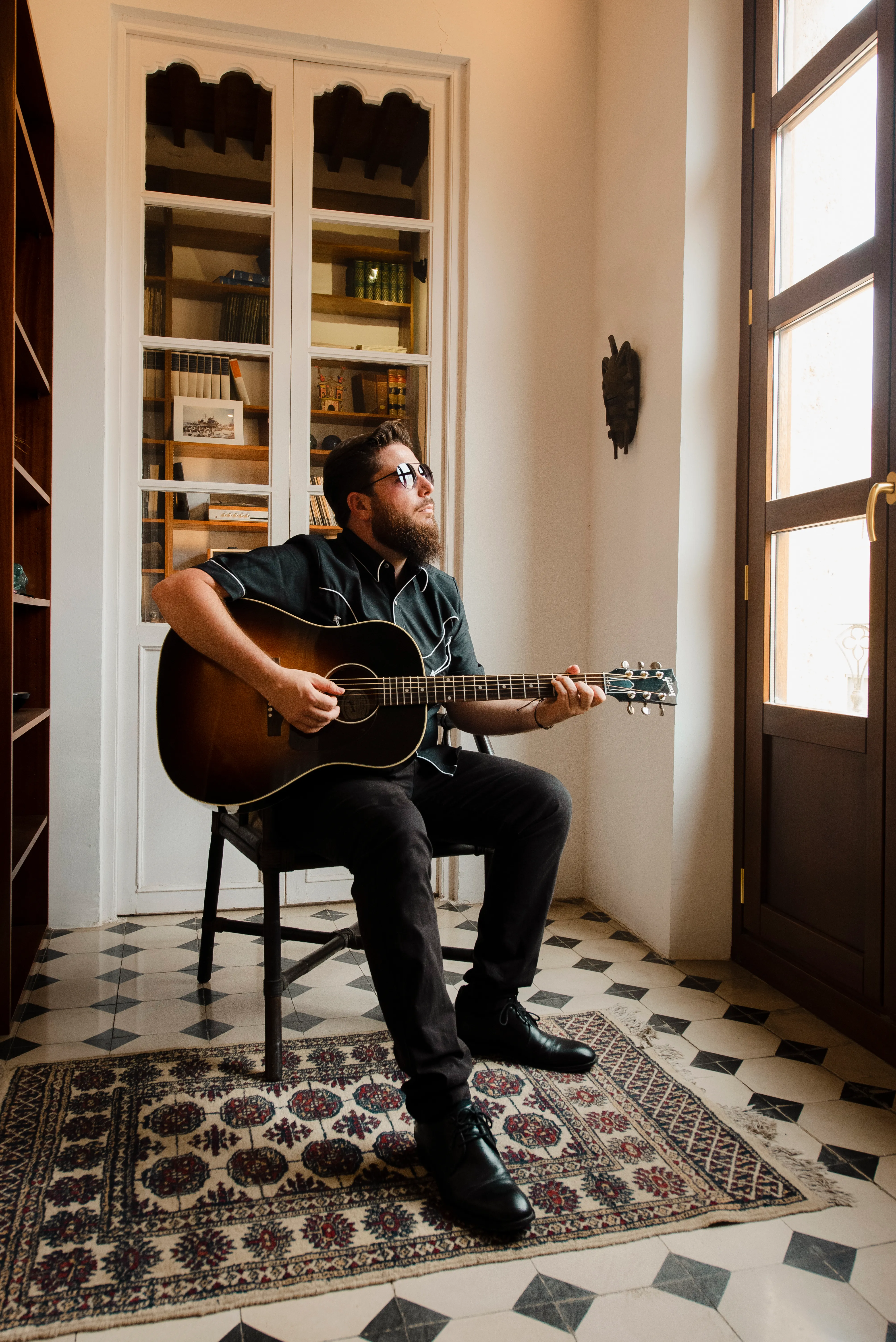 JJ Fuentes, retrato